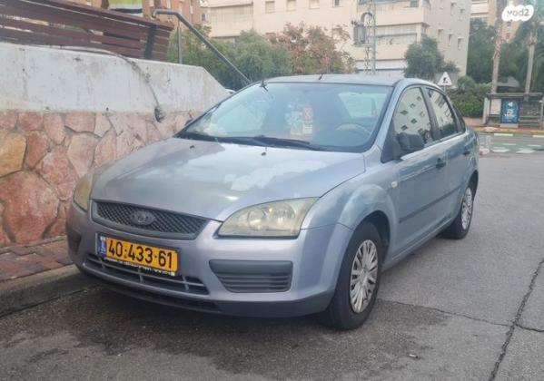 פורד פוקוס Trend סדאן אוט' 1.6 (100 כ''ס) בנזין 2007 למכירה בחולון