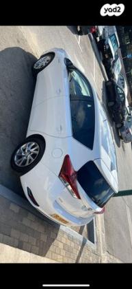 טויוטה אוריס הייבריד Sky TSS הייבריד אוט' 1.8 (99 כ"ס) בנזין 2016 למכירה במודיעין מכבים רעות