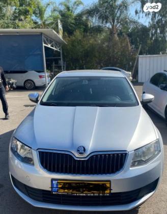 סקודה אוקטביה Ambition אוט' 1.2 (110 כ"ס) בנזין 2016 למכירה בעכו