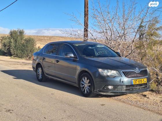 סקודה סופרב (עד 2019) Ambition אוט' 1.8 (160 כ''ס) בנזין 2015 למכירה בדאלית אל כרמל