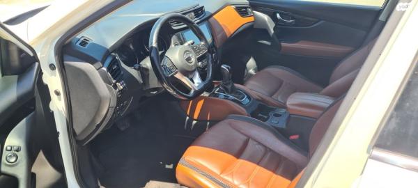 ניסאן אקס טרייל Tekna אוט' דיזל 7 מק' 1.6 (130 כ''ס) דיזל 2018 למכירה בקדימה צורן