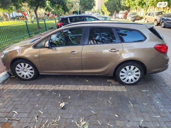 אופל אסטרה Enjoy סטיישן אוט' 1.4 (140 כ"ס) בנזין 2014 למכירה ברמת גן