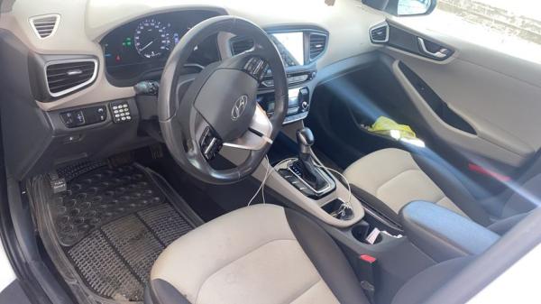 יונדאי איוניק Premium הייבריד אוט' 1.6 (141 כ"ס) בנזין 2017 למכירה בקרית גת