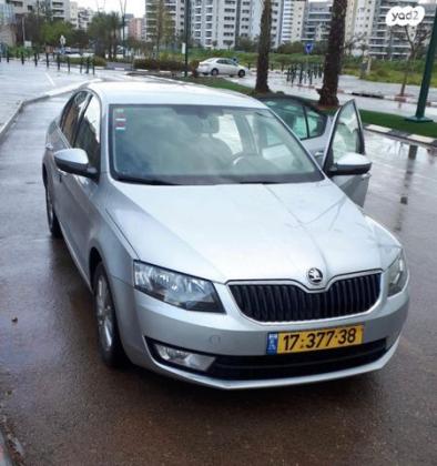 סקודה אוקטביה Style אוט' 1.4 (150 כ"ס) בנזין 2016 למכירה בכפר סבא