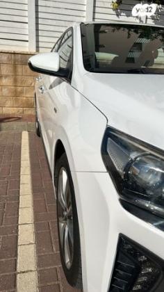 יונדאי איוניק Premium הייבריד אוט' 1.6 (141 כ"ס) בנזין 2018 למכירה בחיפה
