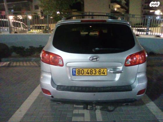 יונדאי סנטה פה 4X4 Luxury אוט' בנזין 7 מק' 2.7 (189 כ''ס) בנזין 2008 למכירה בכפר יונה