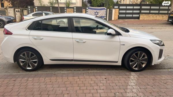 יונדאי איוניק Premium הייבריד אוט' 1.6 (141 כ"ס) בנזין 2019 למכירה בבית חשמונאי