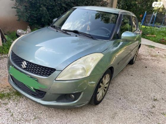סוזוקי סוויפט GLX אוט' 1.2 (94 כ"ס) בנזין 2012 למכירה בכפר סבא