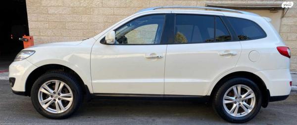 יונדאי סנטה פה 4X4 Executive אוט' בנזין 7 מק' 2.3 (174 כ''ס) בנזין 2011 למכירה בירושלים