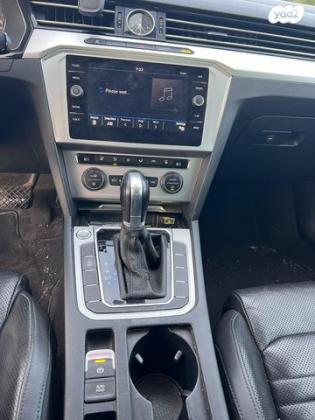 פולקסווגן פאסאט Premium אוט' 1.8 (180 כ"ס) בנזין 2018 למכירה בכפר זיתים