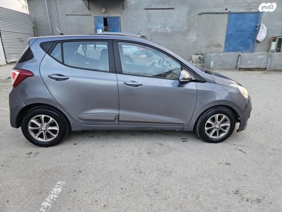 יונדאי i10 Supreme אוט' 1.2 (87 כ"ס) בנזין 2015 למכירה בבאר שבע