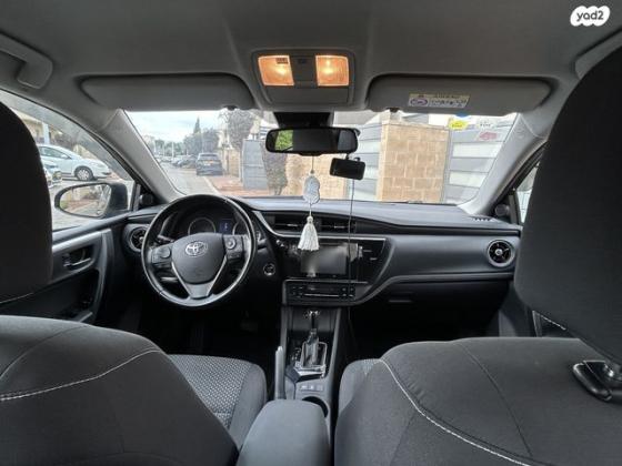 טויוטה קורולה GLI אוט' 1.6 (132 כ''ס) [2016 ואילך] בנזין 2017 למכירה בעכו