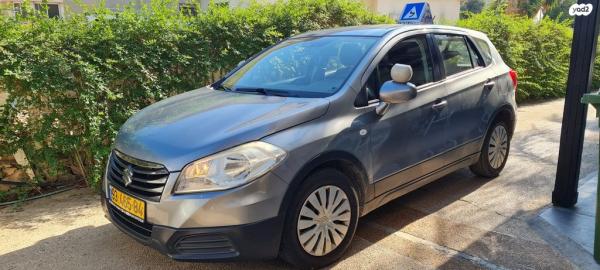 סוזוקי SX4 קרוסאובר GLS ידני 1.6 (118 כ"ס) בנזין 2017 למכירה בחדרה