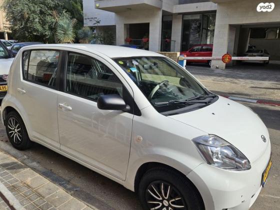 דייהטסו סיריון CX אוט' מהודר 1.3 (87 כ''ס) בנזין 2011 למכירה בתל אביב יפו