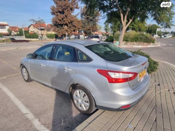 פורד פוקוס Trend סדאן אוט' 1.6 (125 כ"ס) בנזין 2012 למכירה ברחובות