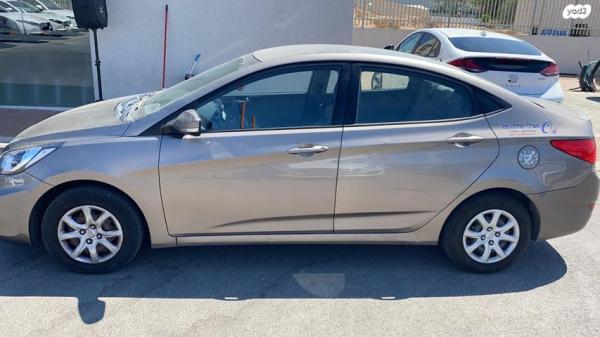 יונדאי i25 Inspire אוט' 1.6 (124 כ"ס) בנזין 2013 למכירה במודיעין מכבים רעות