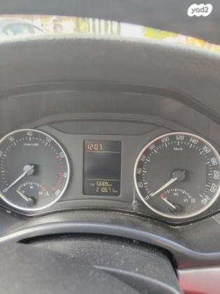 סקודה אוקטביה Ambiente אוט' 1.4 (122 כ''ס) בנזין 2012 למכירה בפתח תקווה