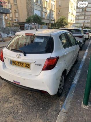 טויוטה יאריס Sol אוט' 1.3 (99 כ"ס) בנזין 2015 למכירה בפתח תקווה