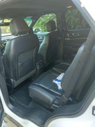 פורד אקספלורר 4X4 Limited Premium אוט' 7 מק' 3.5 (290 כ''ס) בנזין 2017 למכירה ביבנה