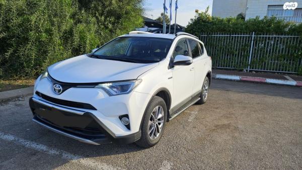 טויוטה RAV4 הייבריד Premium הייבריד אוט' 2.5 (155 כ''ס) בנזין 2017 למכירה בעפולה