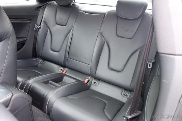 אאודי RS5 4X4 קופה אוט' 4.2 (450 כ''ס) בנזין 2010 למכירה בשוהם