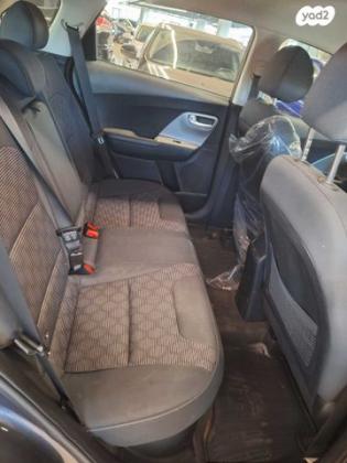 קיה נירו הייבריד PHEV LX אוט' 1.6 (141 כ''ס) היברידי חשמל / בנזין 2021 למכירה בחיפה