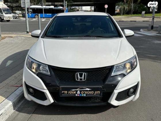 הונדה סיוויק האצ'בק החדשה Sport Design אוט' 1.8 (142 כ''ס) בנזין 2015 למכירה בתל אביב יפו