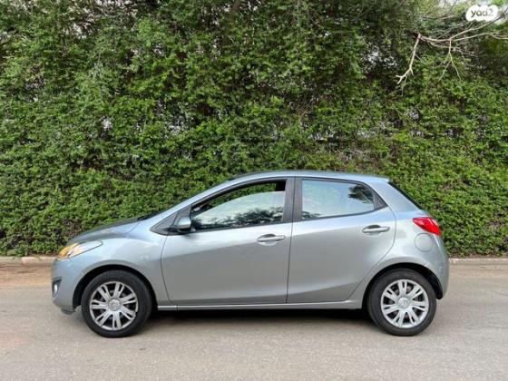 מאזדה H Dynamic אוט' 1.5 (103 כ"ס) בנזין 2015 למכירה בחולון