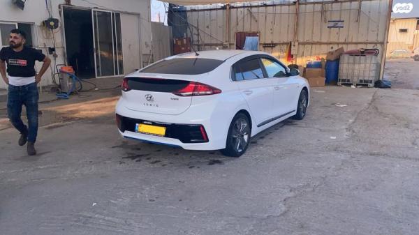 יונדאי איוניק Premium הייבריד אוט' 1.6 (141 כ"ס) בנזין 2017 למכירה בקרית גת
