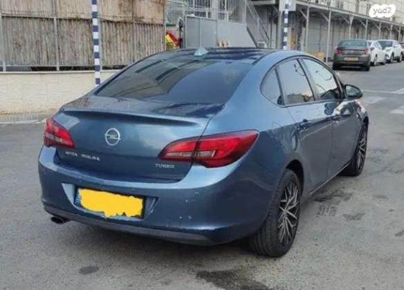 אופל אסטרה Berlina Enjoy סדאן אוט' 1.4 (140 כ"ס) בנזין 2013 למכירה בחיפה