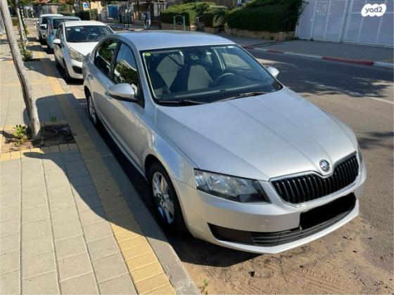סקודה אוקטביה Ambition אוט' 1.2 (110 כ"ס) בנזין 2016 למכירה בנס ציונה