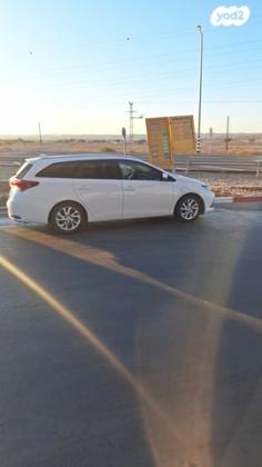 טויוטה אוריס הייבריד TS סטיישן הייבריד אוט' 1.8 (99 כ"ס) בנזין 2018 למכירה בבאר שבע