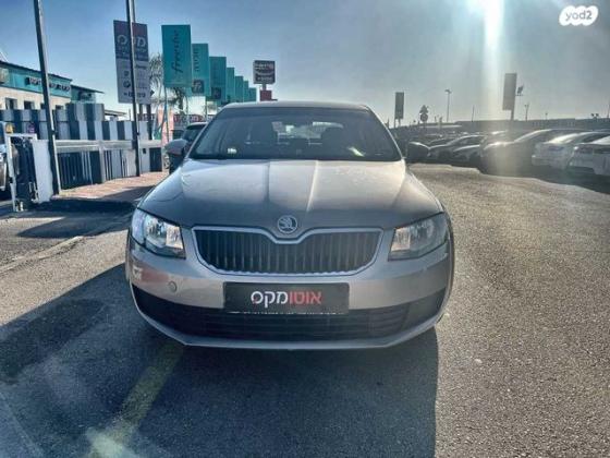 סקודה אוקטביה Ambition אוט' 1.2 (110 כ"ס) בנזין 2017 למכירה בתל אביב יפו