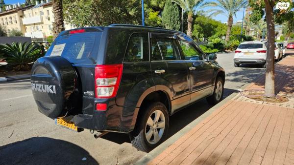 סוזוקי גרנד ויטרה 4X4 JLX-E אוט' 5 דל' 2.4 (165 כ''ס) בנזין 2010 למכירה ברחובות