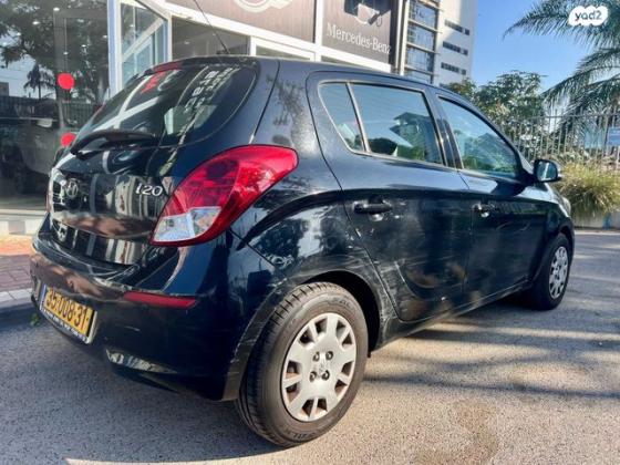 יונדאי i20 Insight אוט' 1.4 (100 כ"ס) בנזין 2014 למכירה בפתח תקווה