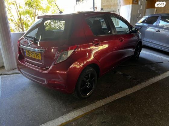 טויוטה יאריס Sol ידני 1.3 (99 כ"ס) בנזין 2012 למכירה בבאר יעקב