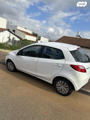 מאזדה H Active אוט' 1.5 (103 כ"ס) בנזין 2011 למכירה בהרצליה