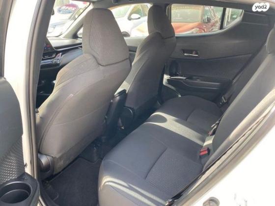 טויוטה C-HR City הייבריד אוט' 1.8 (98 כ"ס) בנזין 2019 למכירה בנתניה