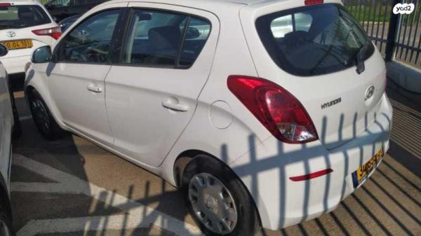 יונדאי i20 Insight אוט' 1.4 (100 כ"ס) בנזין 2014 למכירה בבאר שבע