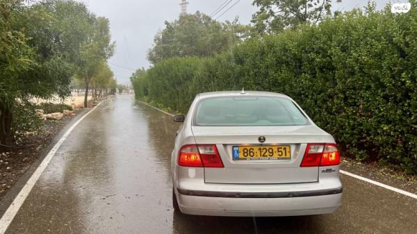 סאאב 9-5 Vector אוט' 2.3 (185 כ''ס) בנזין 2003 למכירה באריאל