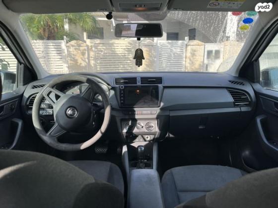 סקודה פאביה Active אוט' 1.2 (110 כ''ס) בנזין 2015 למכירה בבית שאן