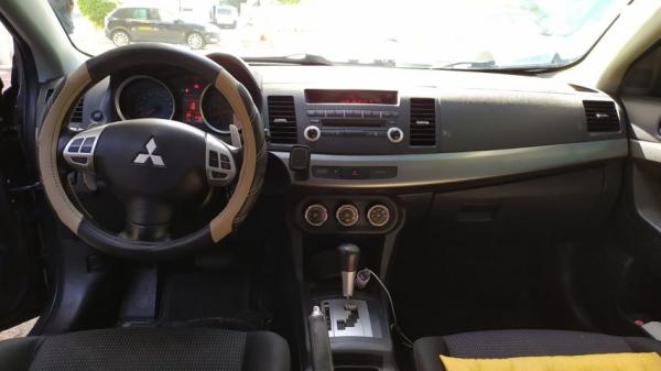 מיצובישי לנסר ספורטבק Limited אוט' 5 דל' 1.8 (140 כ"ס) בנזין 2010 למכירה בראשון לציון