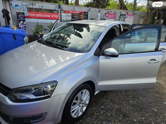 פולקסווגן פולו Comfortline אוט' 5 דל' 1.2 (105 כ''ס) בנזין 2010 למכירה בהרצליה