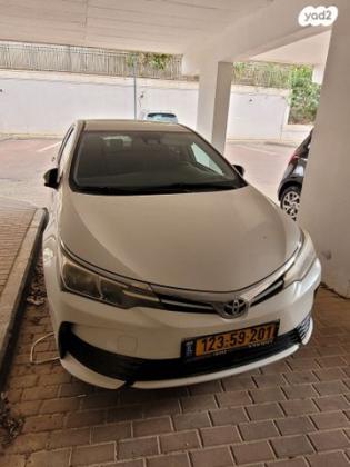 טויוטה קורולה Sun אוט' 1.6 (132 כ"ס) בנזין 2018 למכירה בבאר שבע