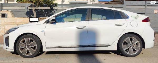 יונדאי איוניק Premium הייבריד אוט' 1.6 (141 כ"ס) בנזין 2018 למכירה בבאר שבע