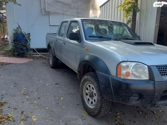 ניסאן ווינר 4X4 4X4 STD דאבל קבינה ידני דיזל 2.5 (133 כ''ס) דיזל 2009 למכירה בקרית גת