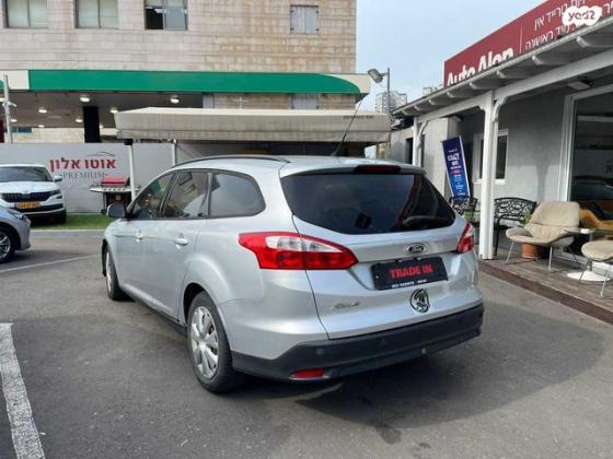 פורד פוקוס Trend סטיישן אוט' 1.6 (125 כ''ס) בנזין 2014 למכירה בבת ים