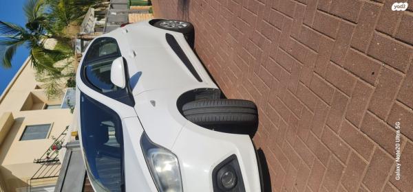 יונדאי i10 Insight ידני 1.0 (66 כ"ס) בנזין 2015 למכירה בכפר יונה