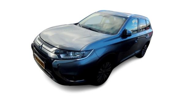 מיצובישי אאוטלנדר Instyle אוט' 7 מק' 2.0 (150 כ"ס) בנזין 2021 למכירה ב