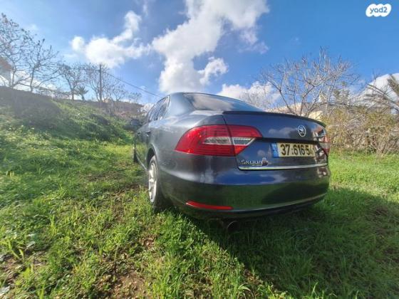 סקודה סופרב (עד 2019) Ambition אוט' 1.8 (160 כ''ס) בנזין 2015 למכירה בדאלית אל כרמל